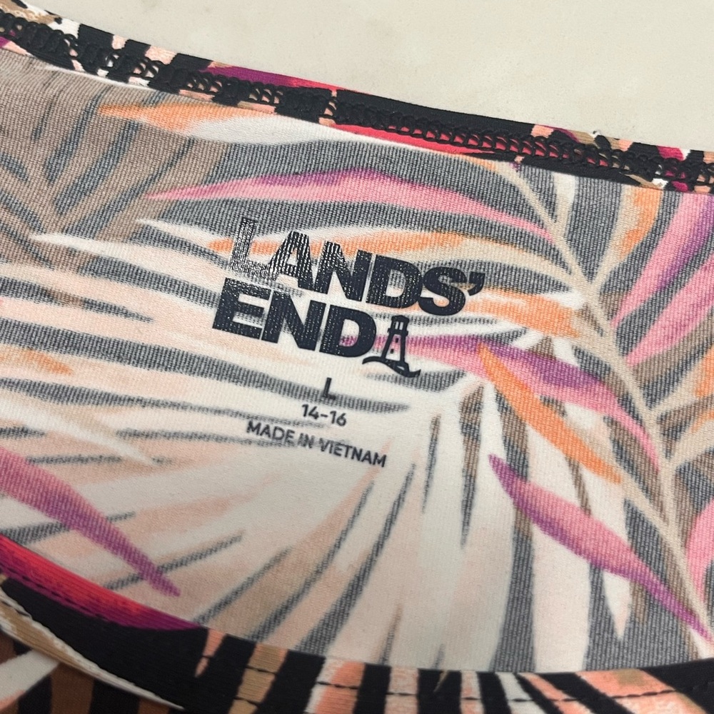 Lands’ End Black Multi Palm Swim Shirt NWT Size L - Picture 5 of 6